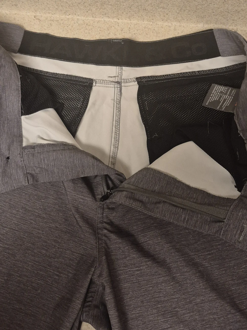 Hawke & Co Men's Performance Grey Stretch Shorts Size 34